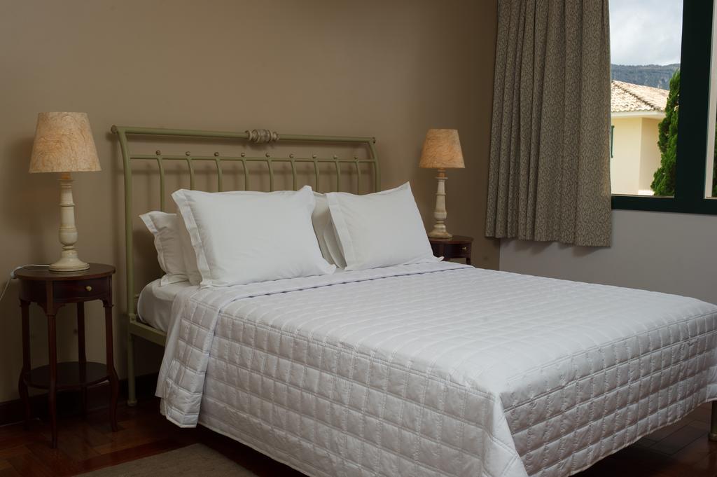 Quarto Duplo